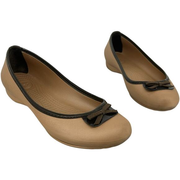 CROCS Shoes - Women's Tan Brown CROCS Lily Bow Slip On Rubber Platform Flats Sz 7M